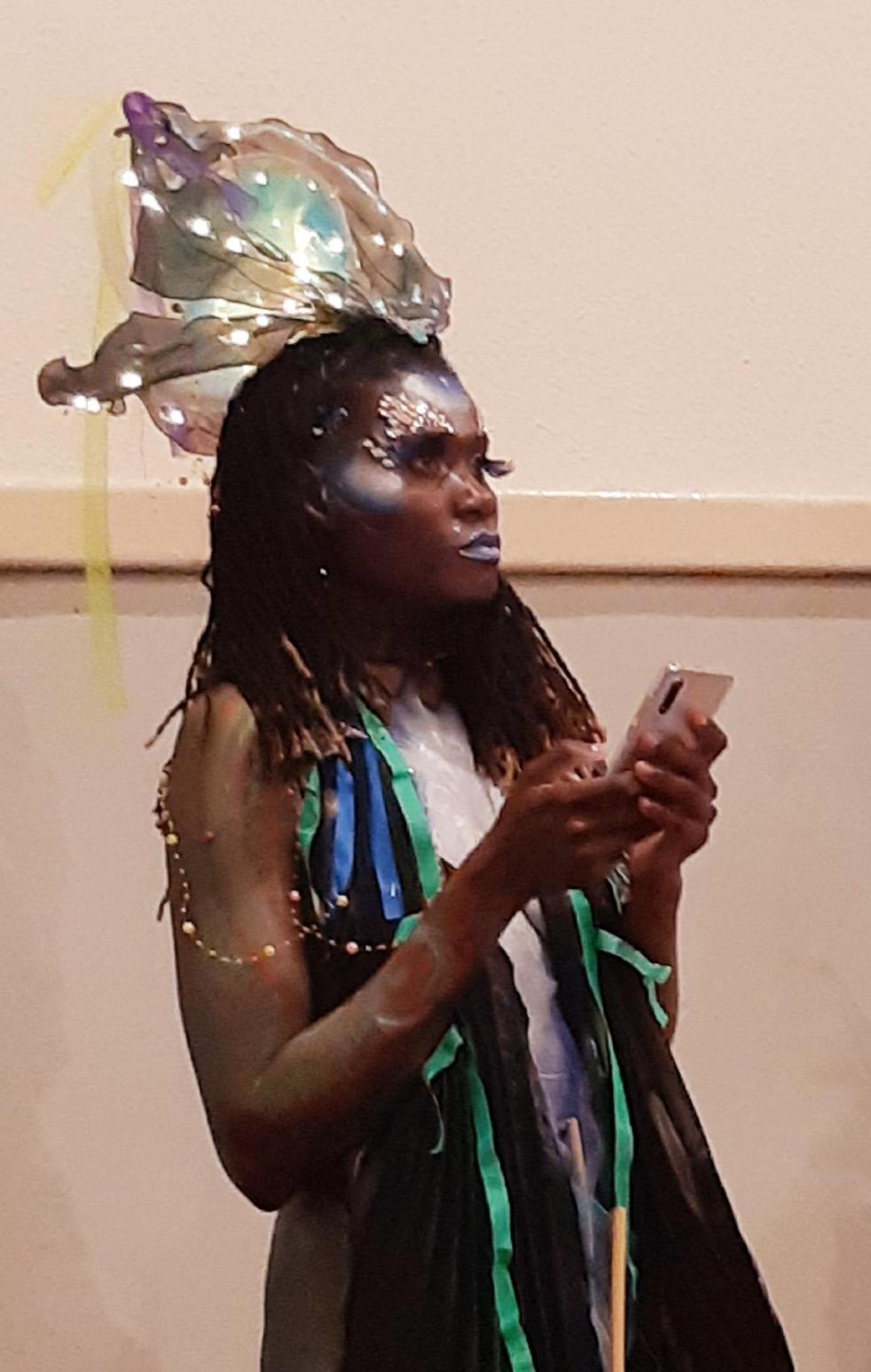 black model on phone